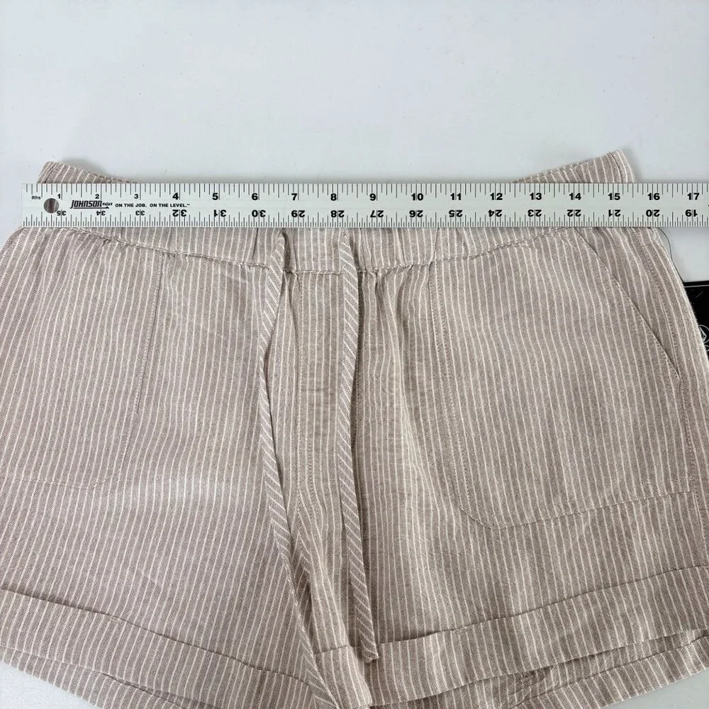 Volcom Sunday Strut Short Womens M Tan Beige Stripe Pull On Pockets Casual NWT - Picture 7 of 9